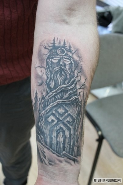 Фотография татуировки под названием «Русская тату»