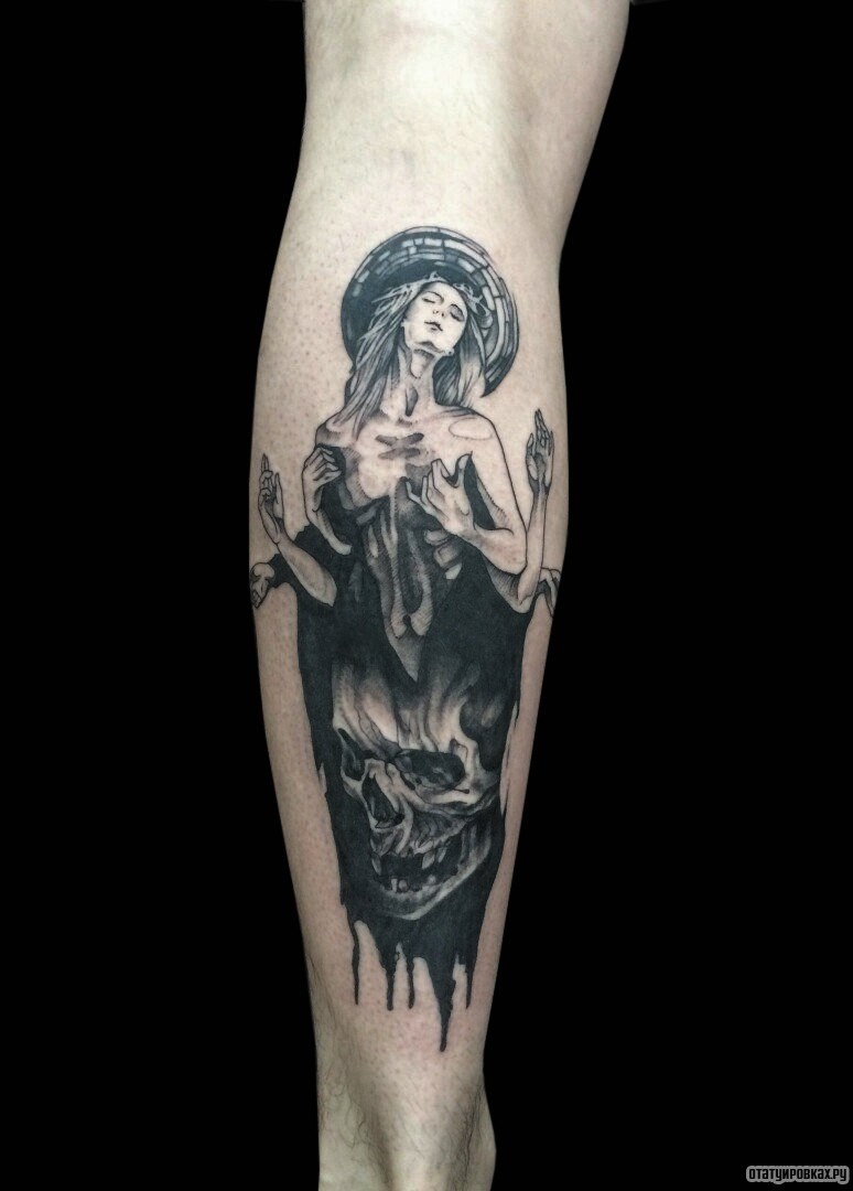 Фотография татуировки под названием «Девушка с 4 руками»