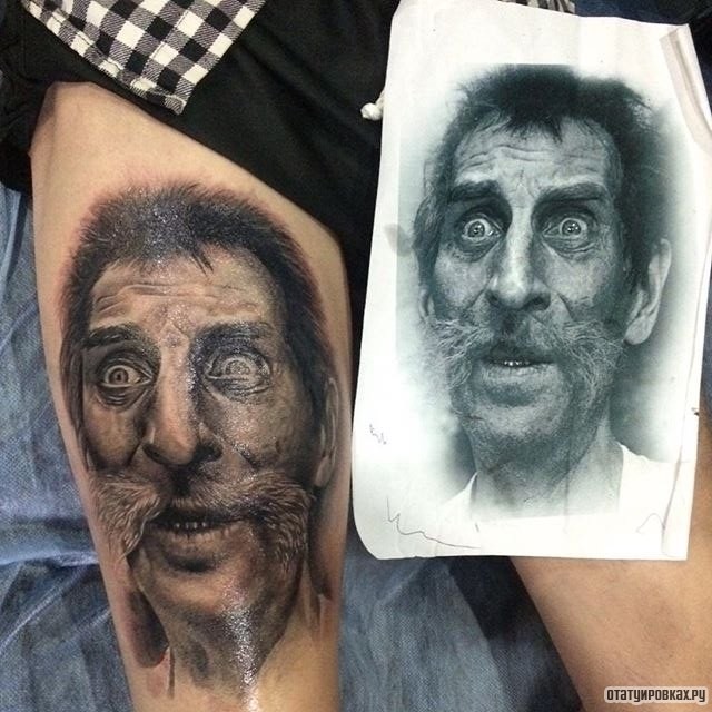 Фотография татуировки под названием «Портрет героя фильма»