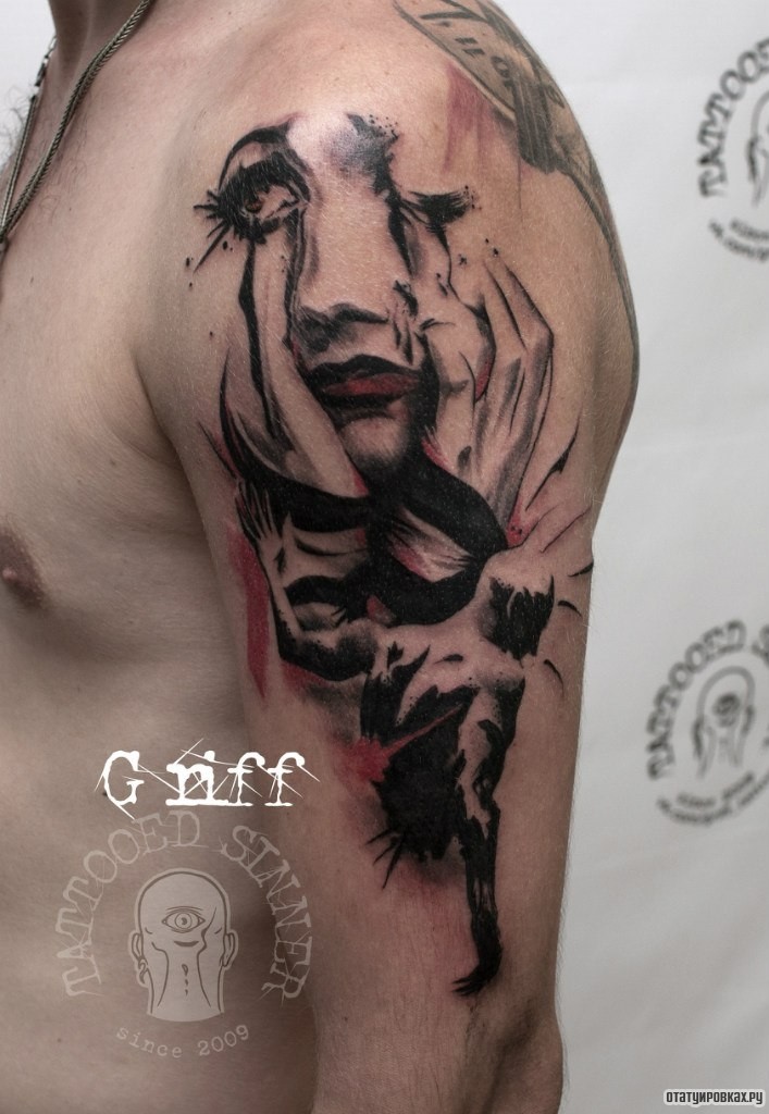 Фотография татуировки под названием «Страдающая девушка»