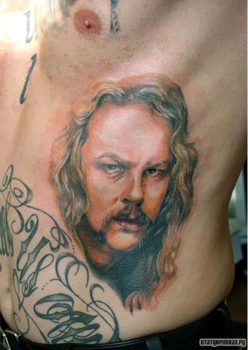 Фотография татуировки под названием «Портрет длинноволосого мужчины»