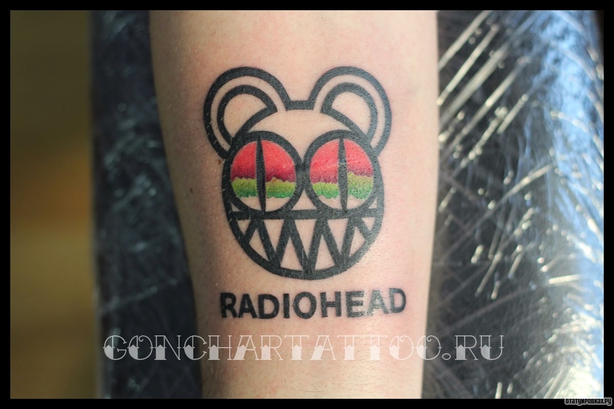 Фотография татуировки под названием «Человечек radiohead»