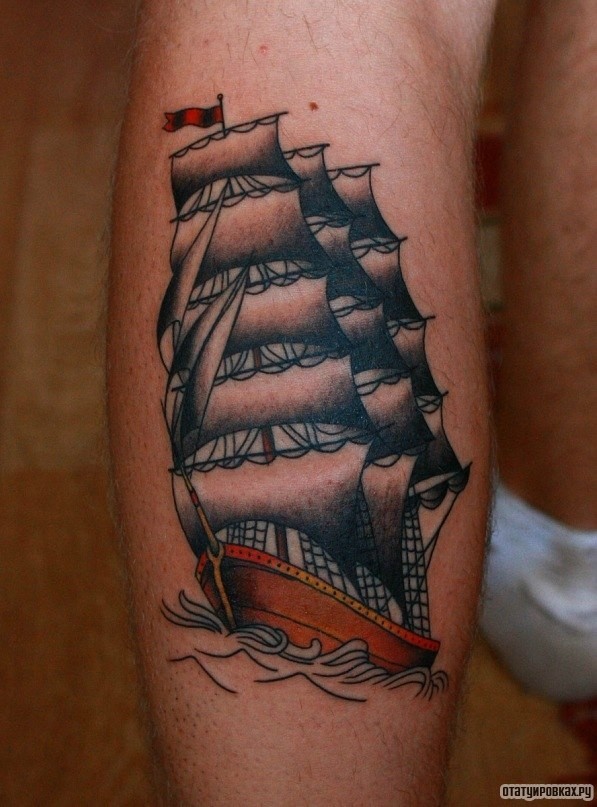 Фотография татуировки под названием «Парусник корабль»