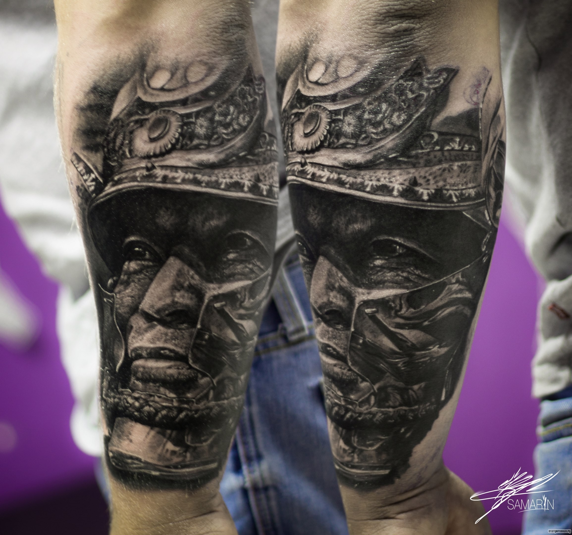 Фотография татуировки под названием «Воин в доспехах на предплечье»