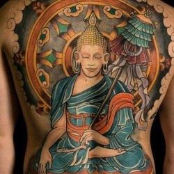Будда в позе лотоса на спине
