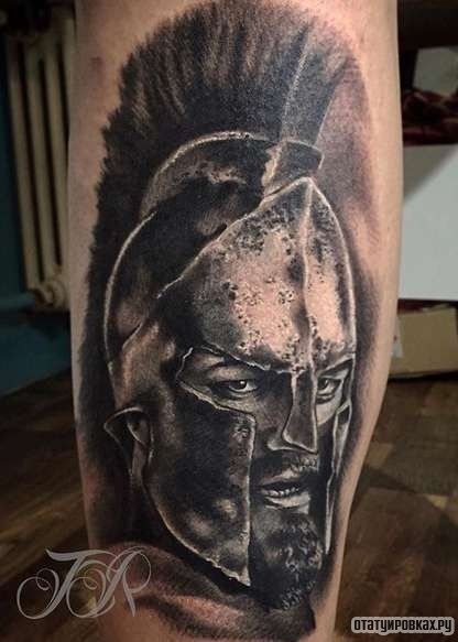 Фотография татуировки под названием «Воин легионер»