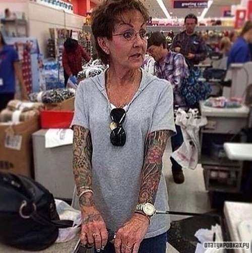 Фотография татуировки под названием «Рукав у пожилой женщины»