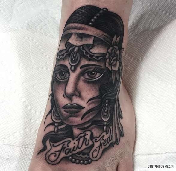 Фотография татуировки под названием «Кавказская девушка»