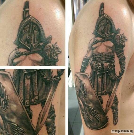 Фотография татуировки под названием «Гладиатор с мечом»