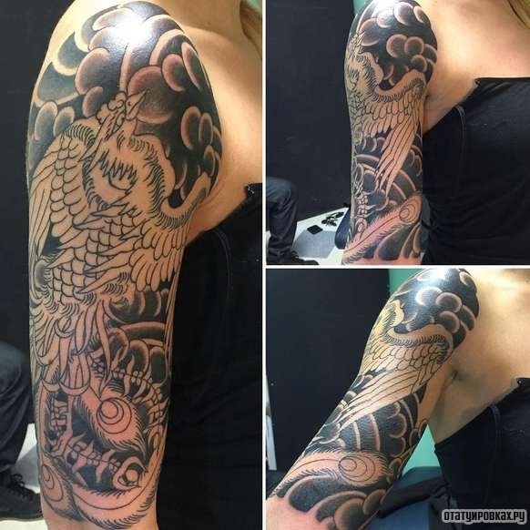 Фотография татуировки под названием «Феникс в чб варианте»
