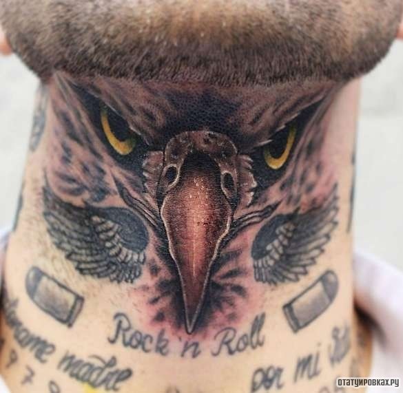 Фотография татуировки под названием «Орел с пронзительным взглядом»