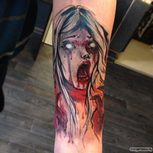 Фотография татуировки под названием «Девушка в ужасе»