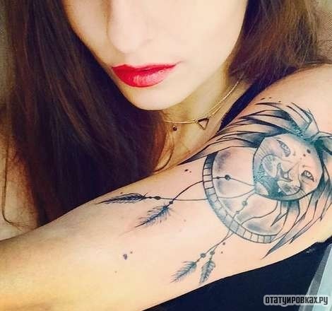 Фотография татуировки под названием «Ловец снов в виде льва»