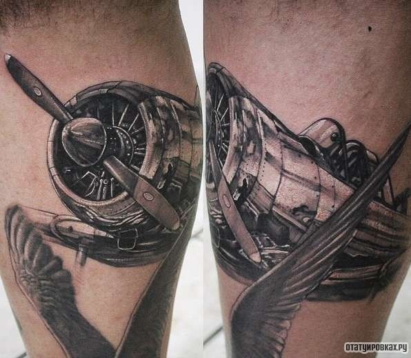 Фотография татуировки под названием «Винты самолета»