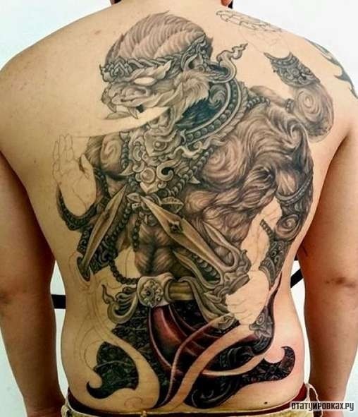 Фотография татуировки под названием «Большой грозный демон»