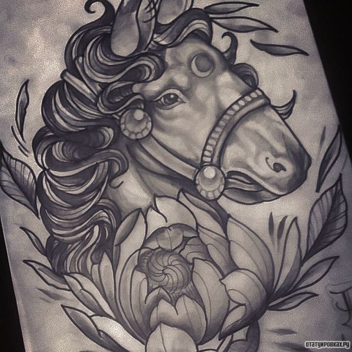 Фотография татуировки под названием «Лошадь и пион»