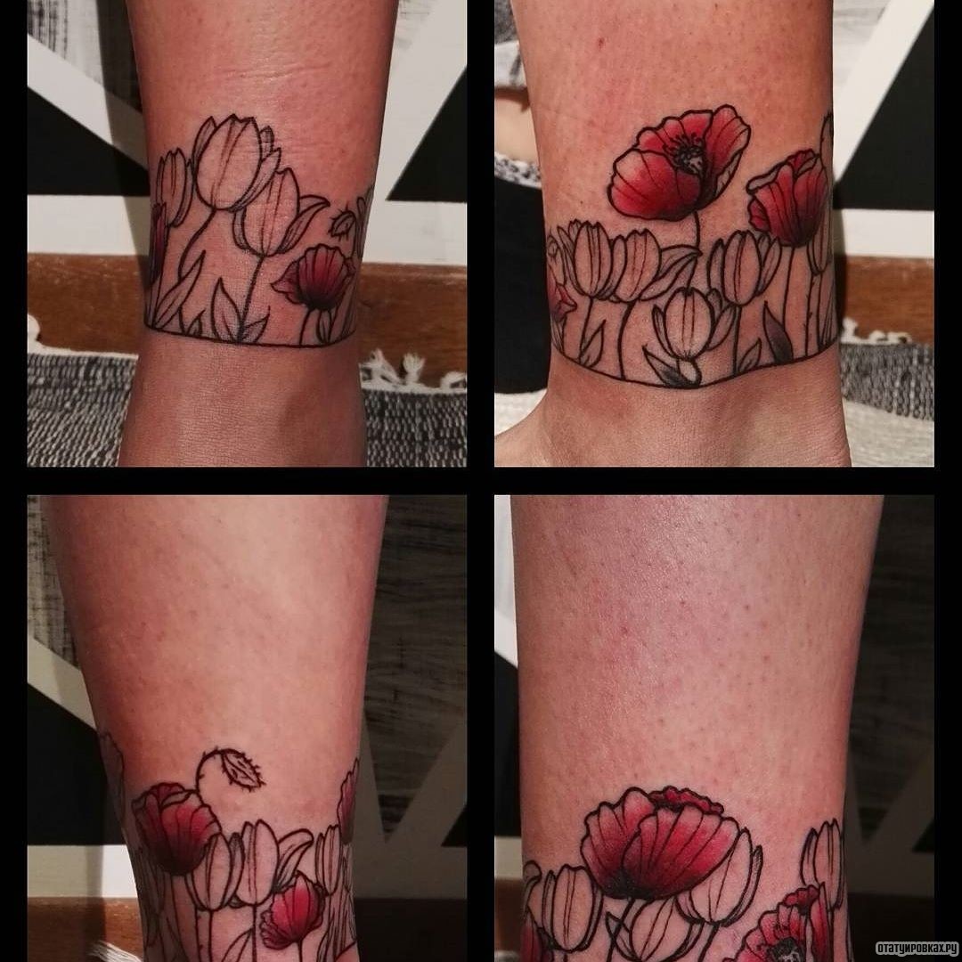Фотография татуировки под названием «Цветы мака»