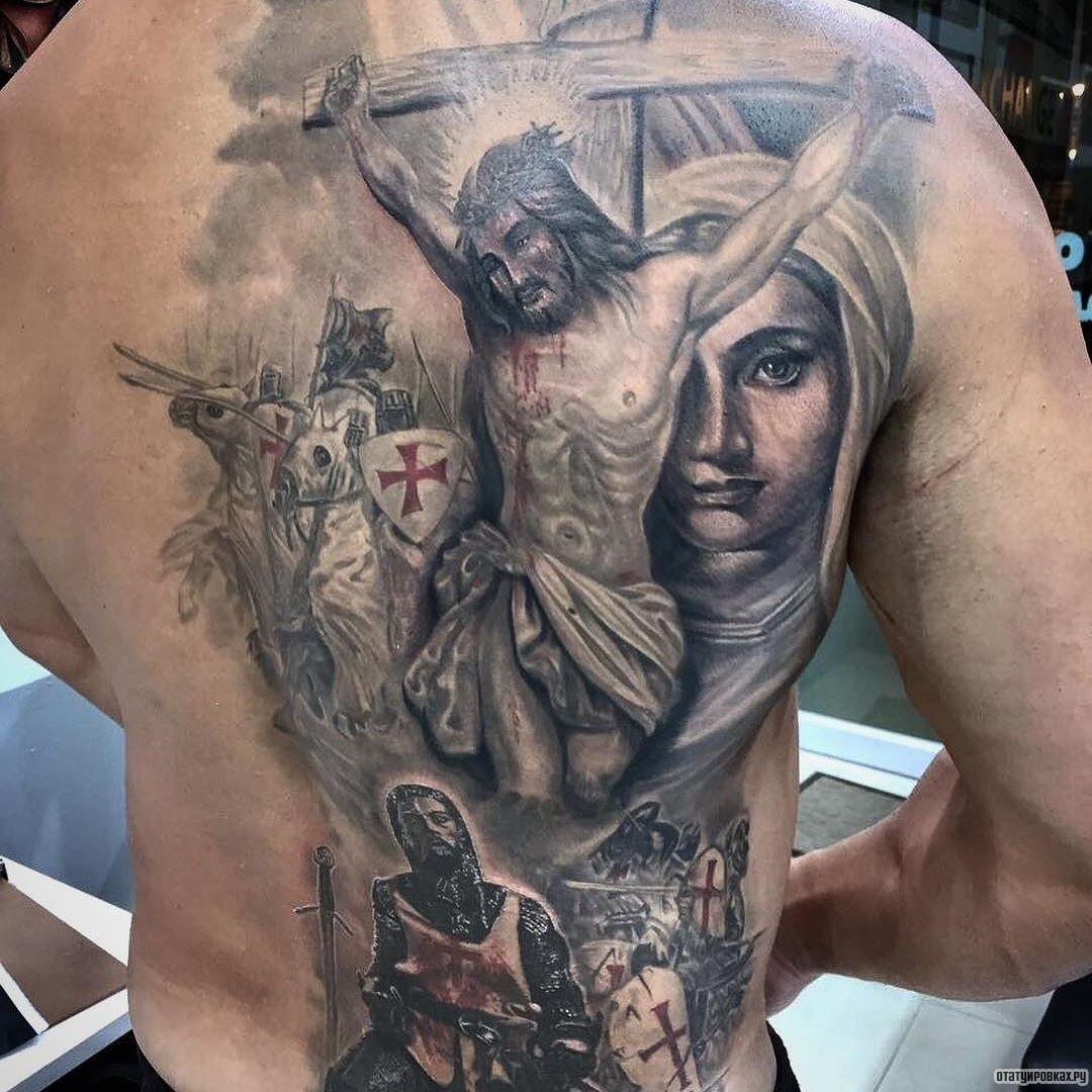 Фотография татуировки под названием «Распятый Иисус с девушкой»