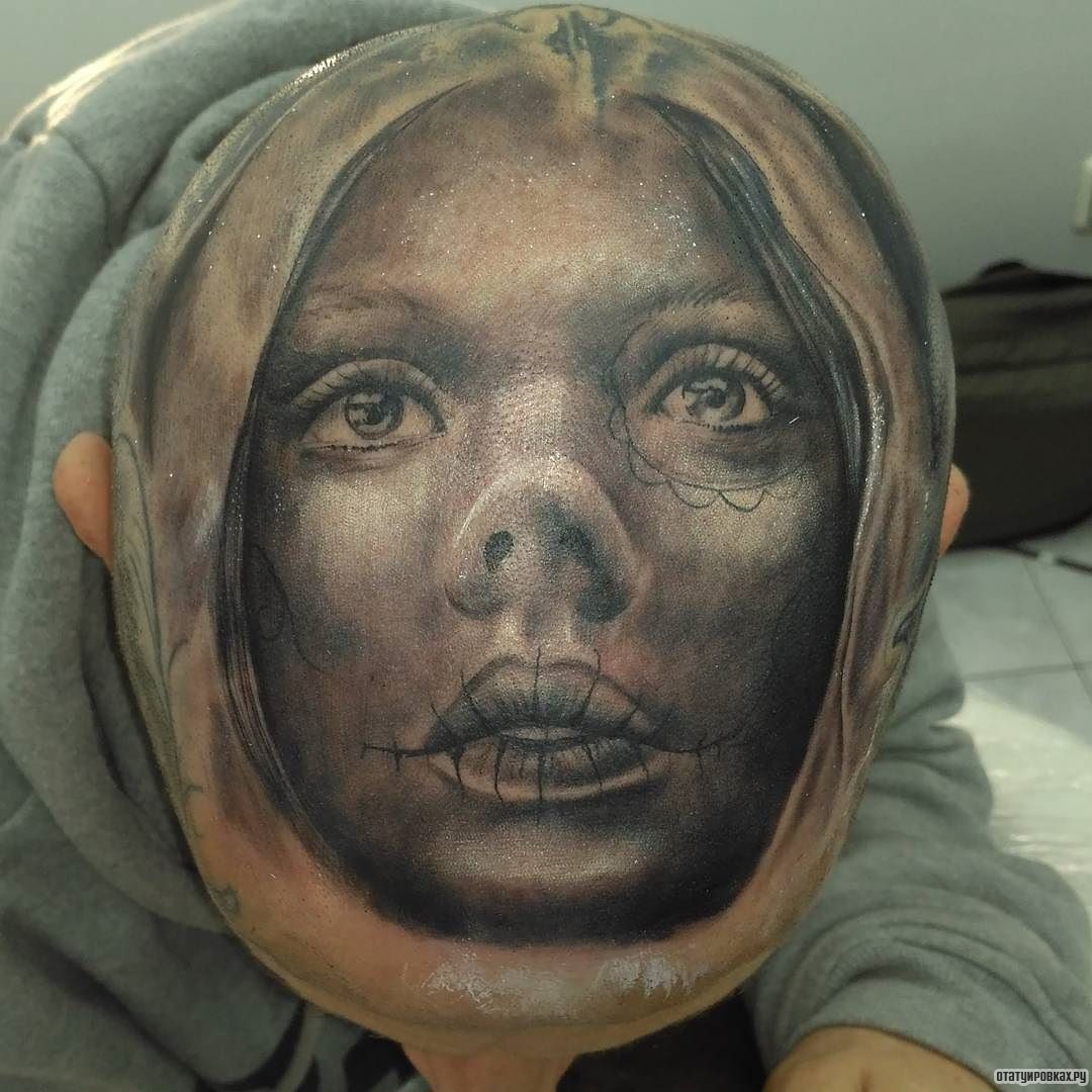 Фотография татуировки под названием «Лицо девушки чб»