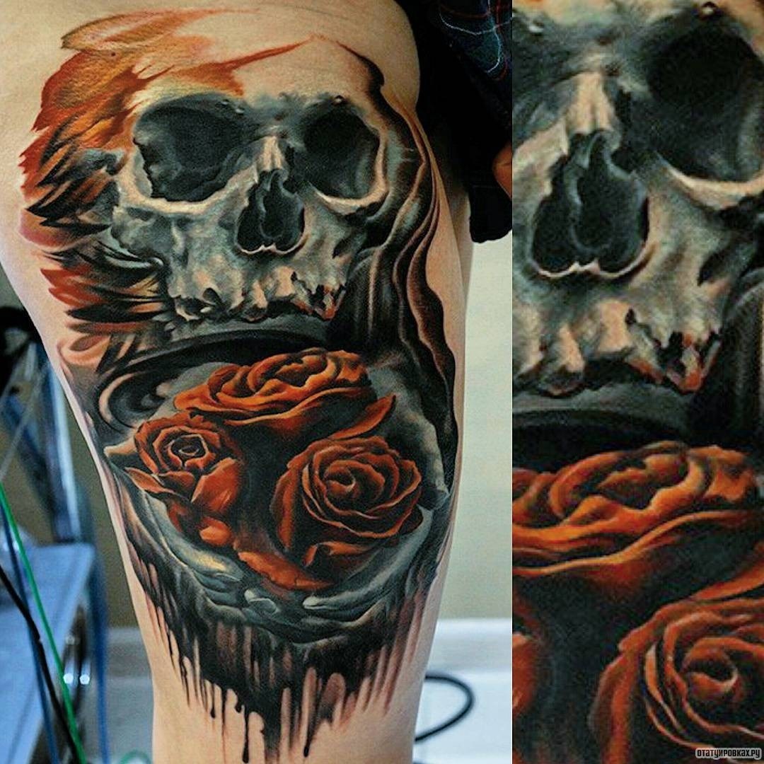 Фотография татуировки под названием «Череп с тремя розами»