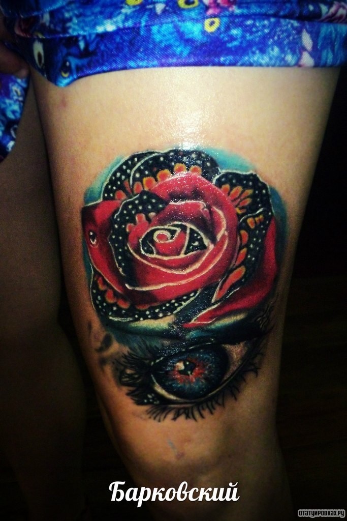 Фотография татуировки под названием «Роза с глазом»