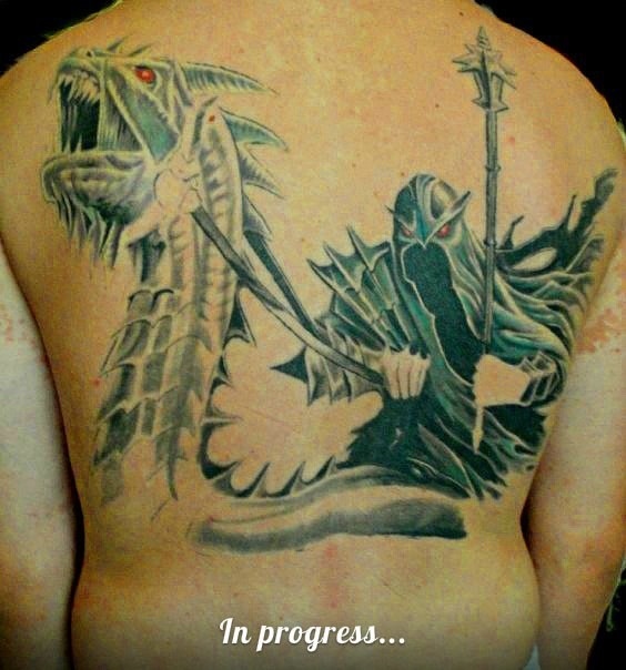 Фотография татуировки под названием «Всадник на драконе»