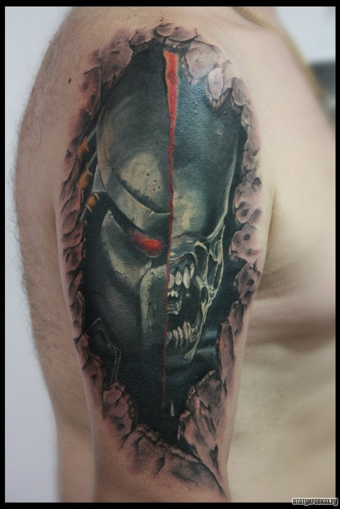 Фотография татуировки под названием "Демон" .