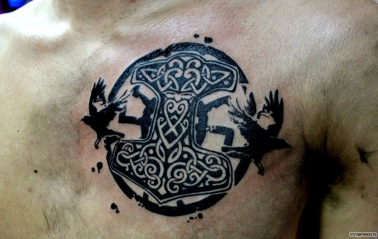 Фотография татуировки под названием «Маори и птицы»