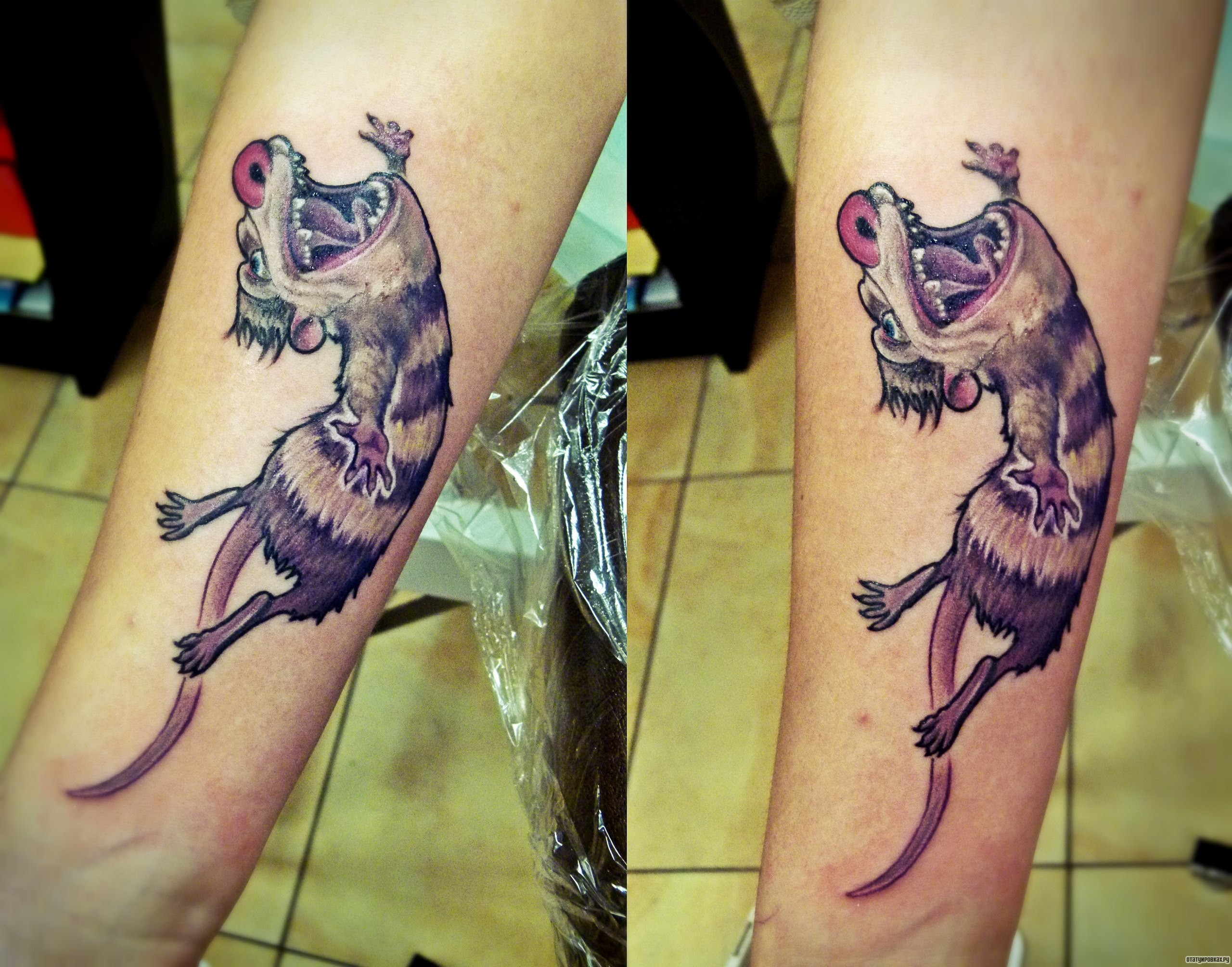 Фотография татуировки под названием «Довольная мышь»