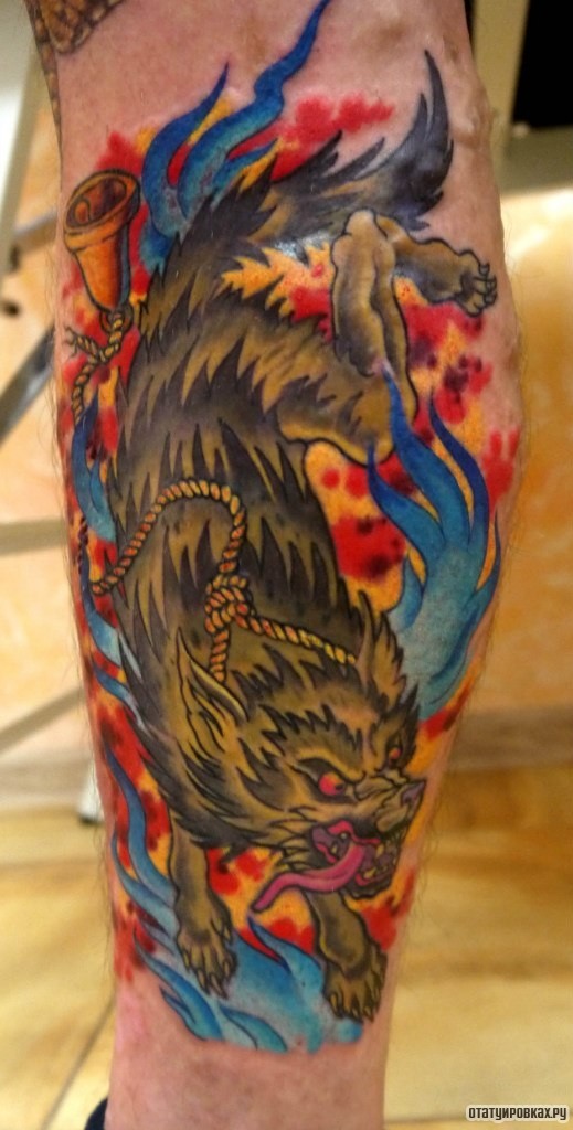 Фотография татуировки под названием «Китайский волк»