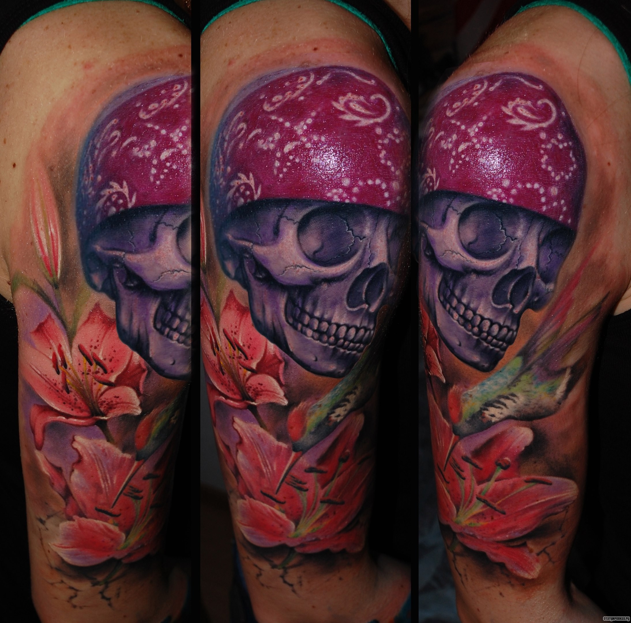Фотография татуировки под названием «Череп в бандане у цветов»