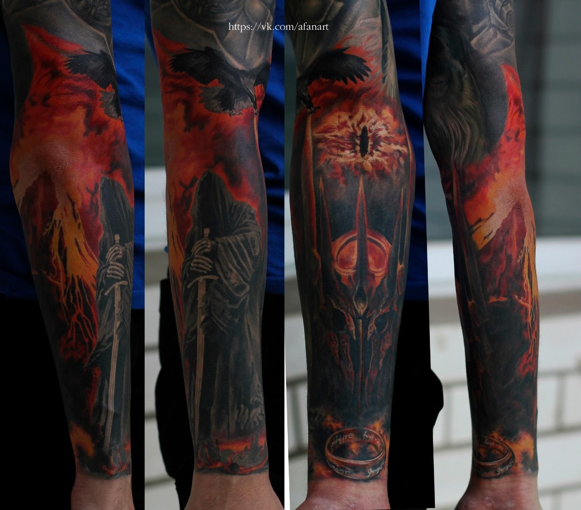Фотография татуировки под названием «Саурон»