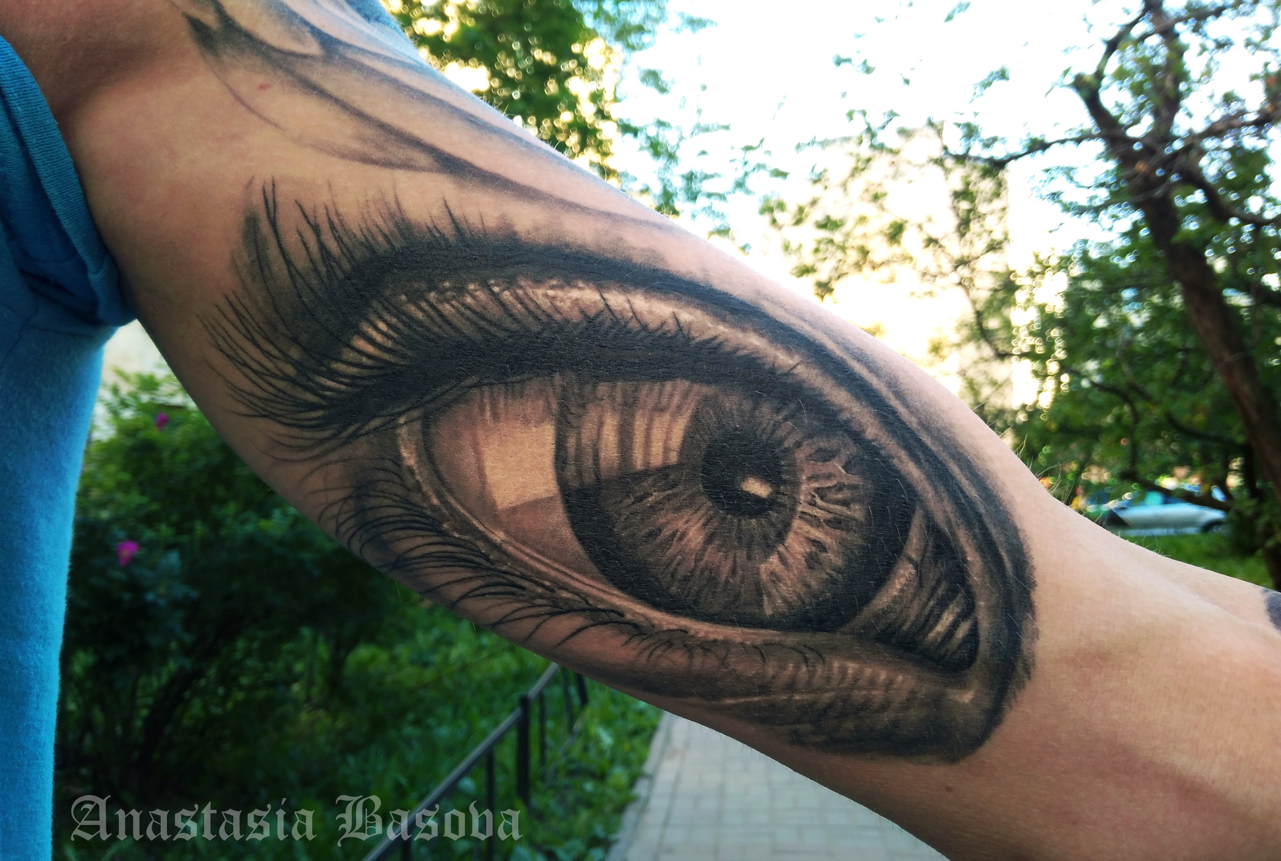 Фотография татуировки под названием «глаз человеческий»