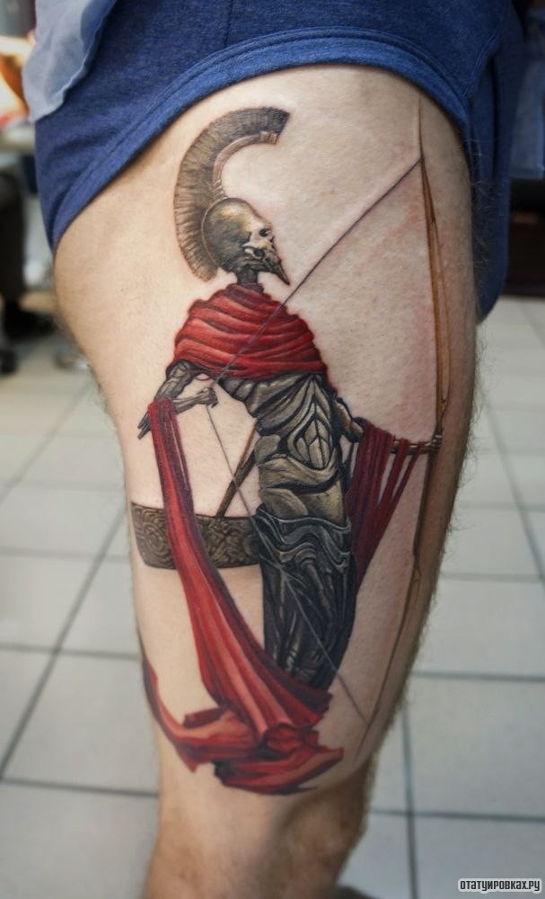 Фотография татуировки под названием «Череп гладиатор»