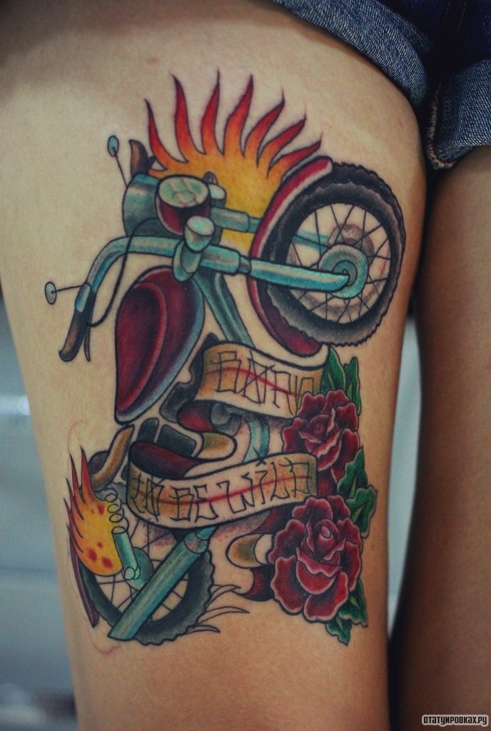 Фотография татуировки под названием «Розы и мото байк»