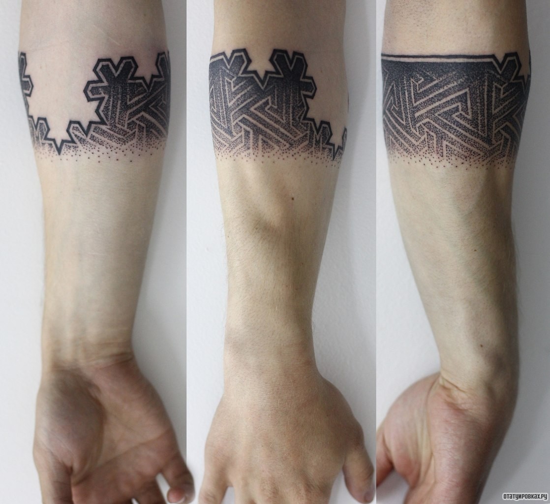 Фотография татуировки под названием «Узоры дотворк»