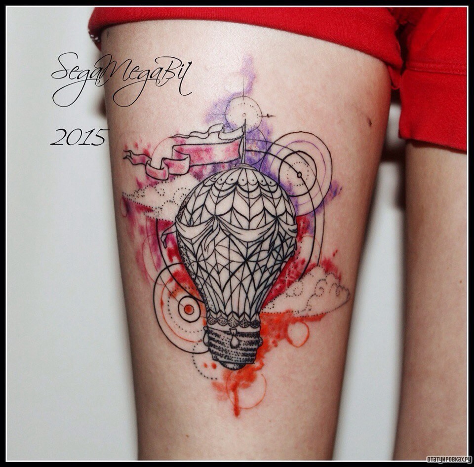 Фотография татуировки под названием «Лампочка воздушный шар в красках»