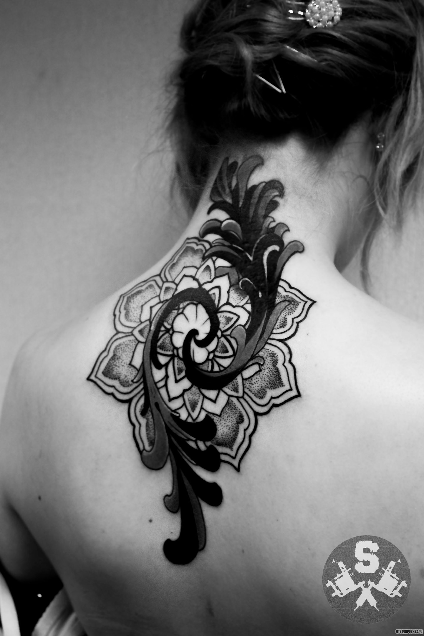 Фотография татуировки под названием «Узор и мандала»