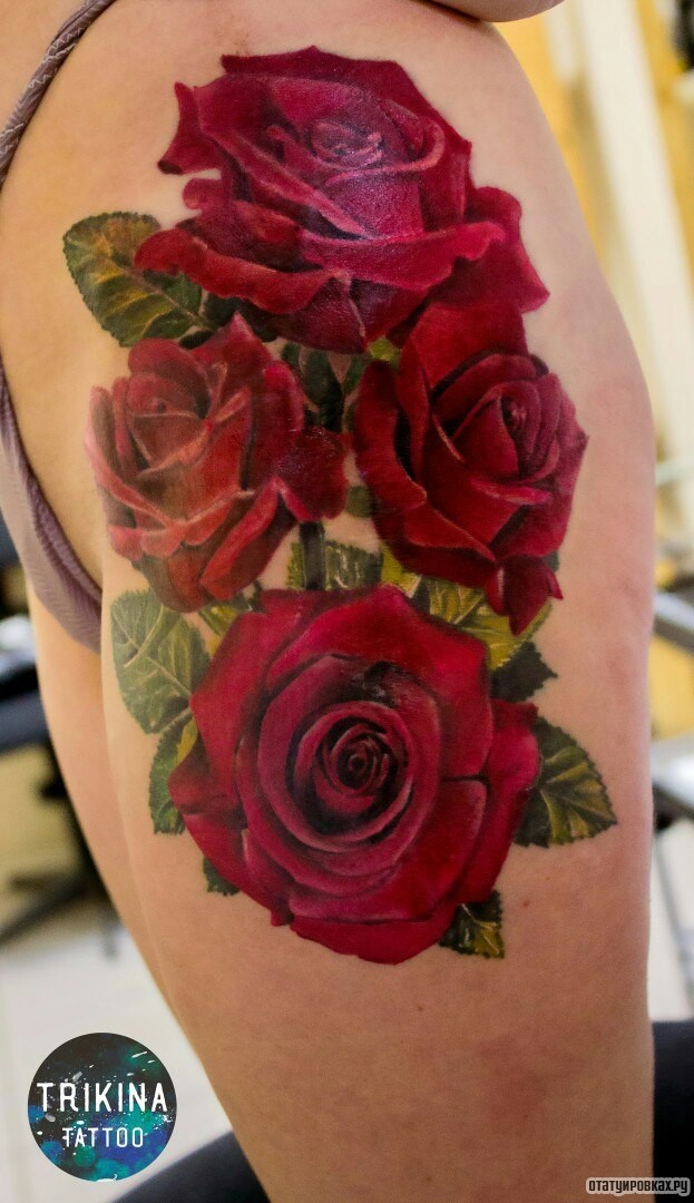 Фотография татуировки под названием «Четыре розы»