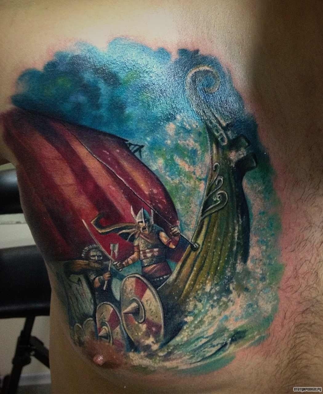 Фотография татуировки под названием «Викинги на корабле»