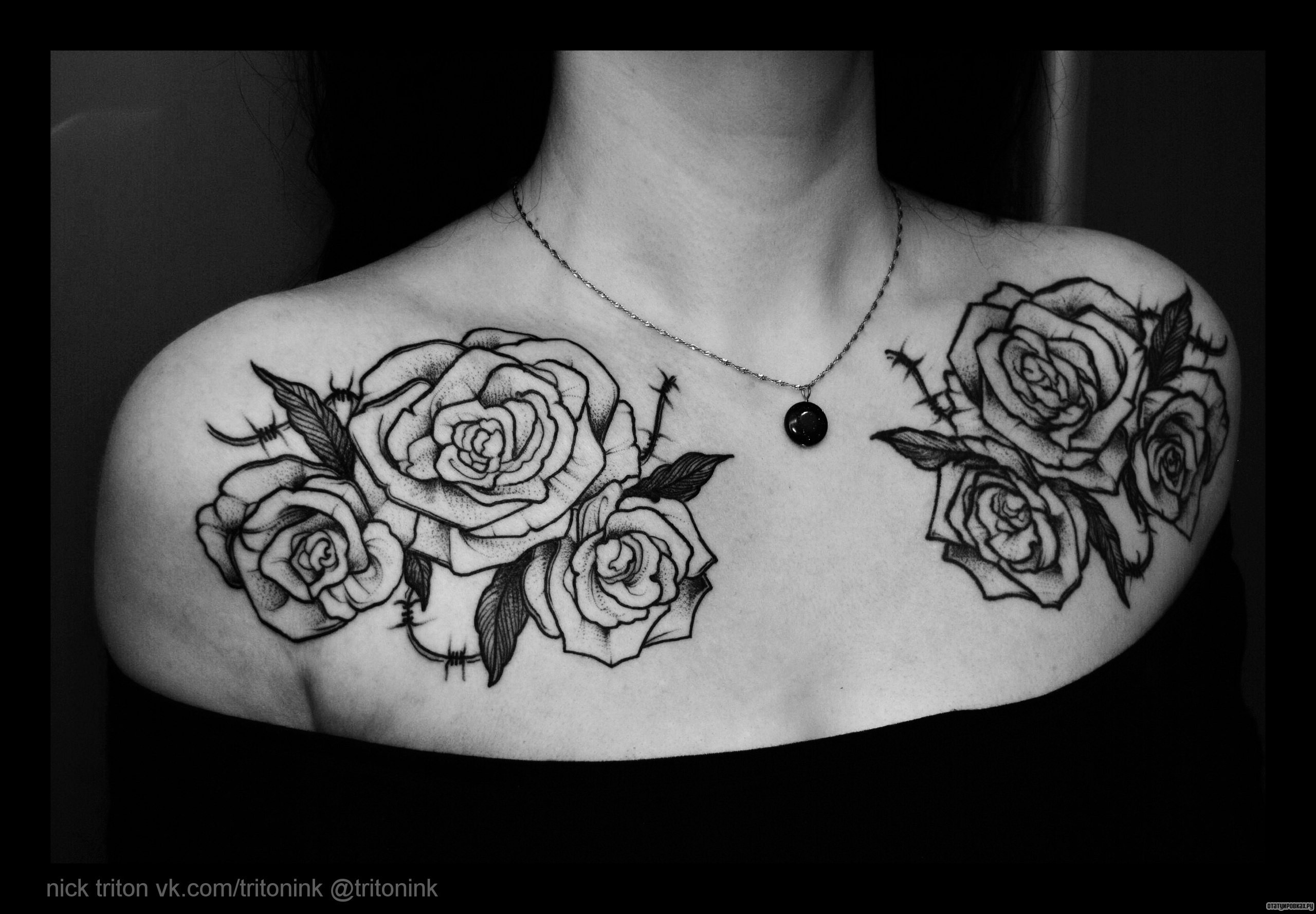 Фотография татуировки под названием «Шесть роз на плечах»