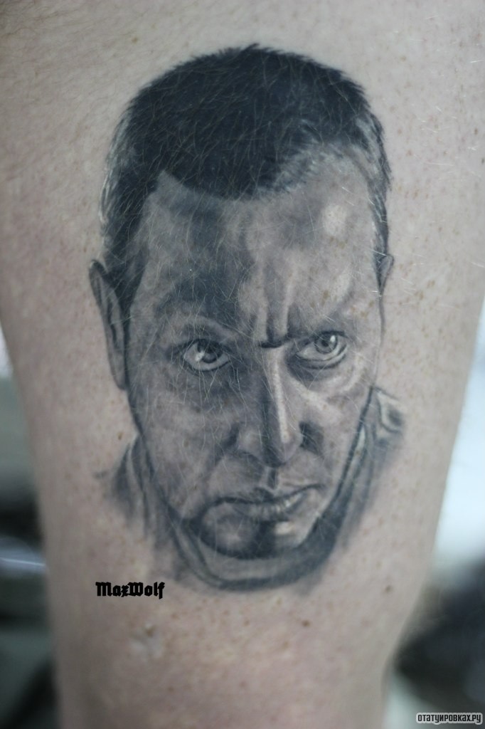 Фотография татуировки под названием «Человек портрет»