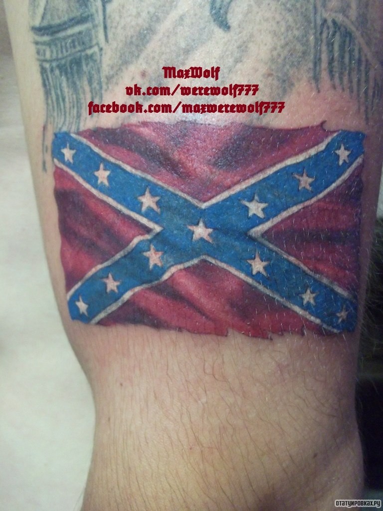 Фотография татуировки под названием «Флаг»
