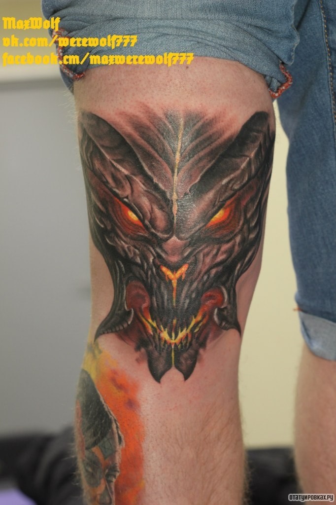 Фотография татуировки под названием «Страшная маска»