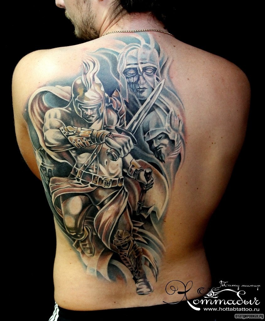 Фотография татуировки под названием «Рыцарь идущий на бой»