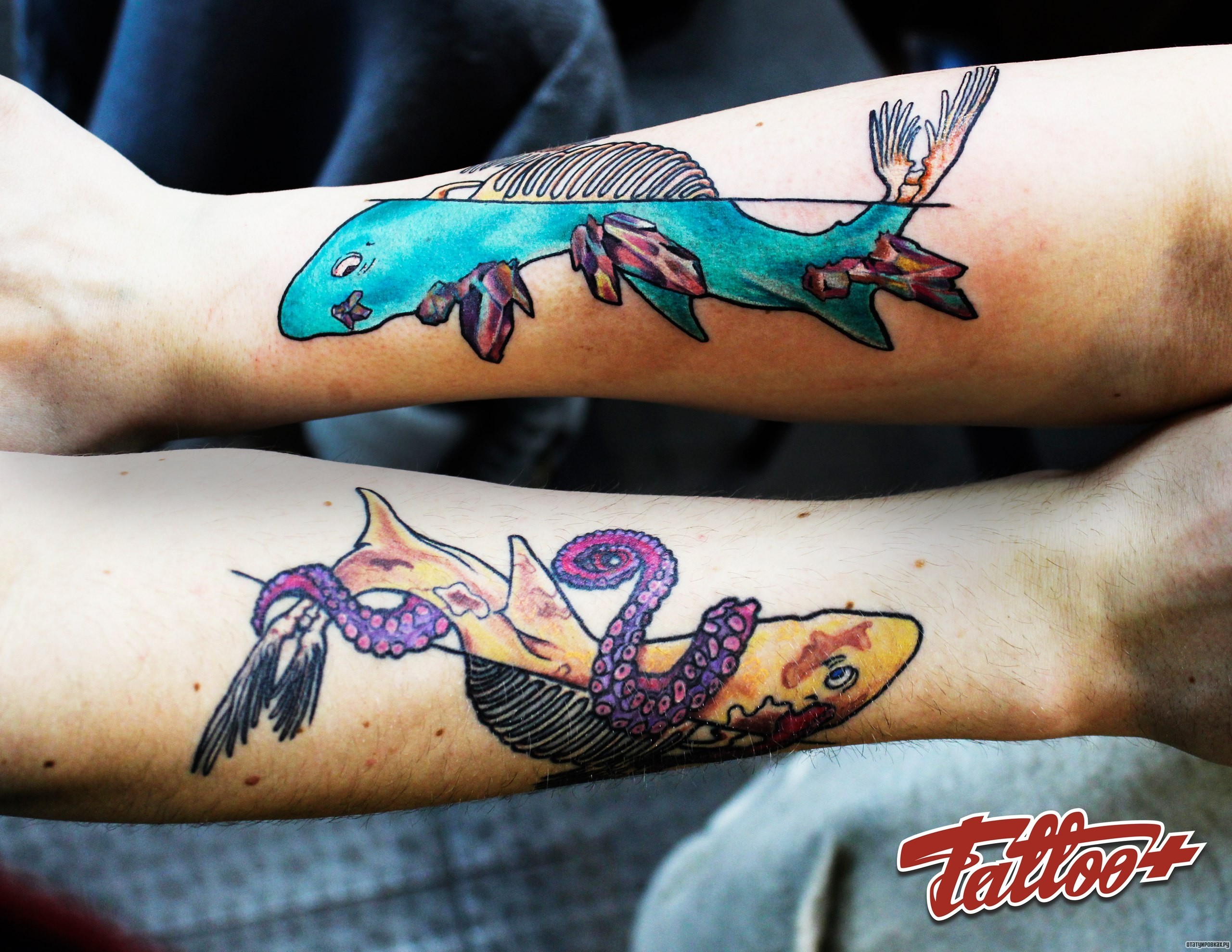 Фотография татуировки под названием «Две рыбы»