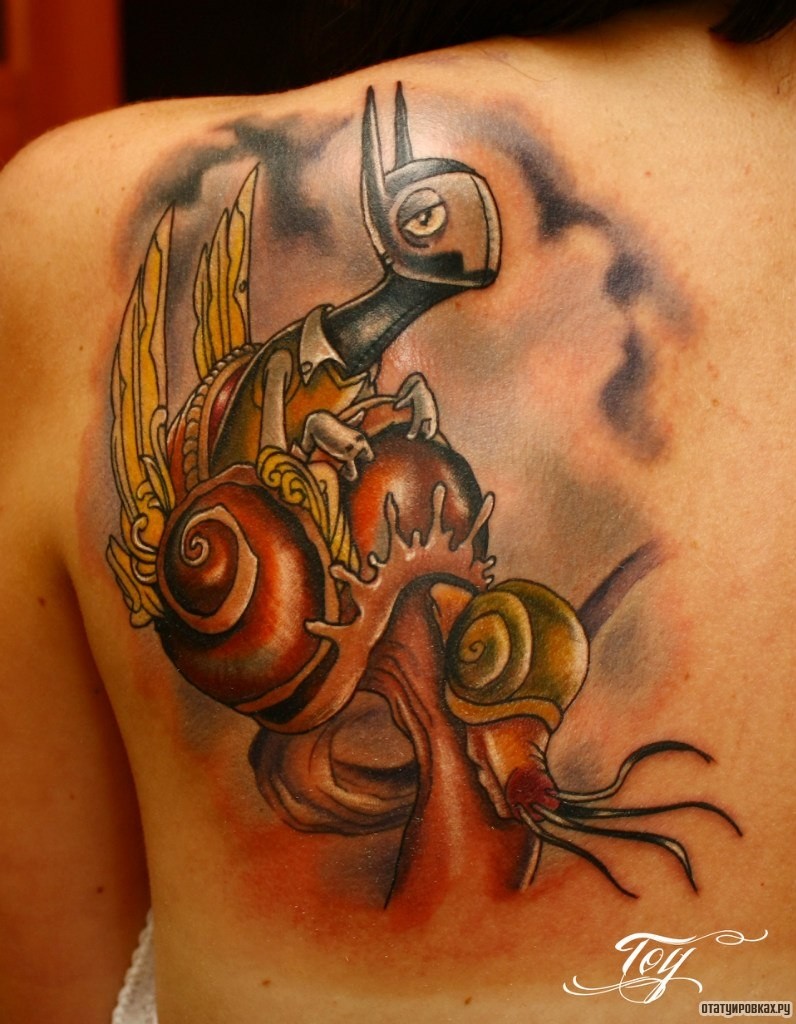 Фотография татуировки под названием «Улитка»