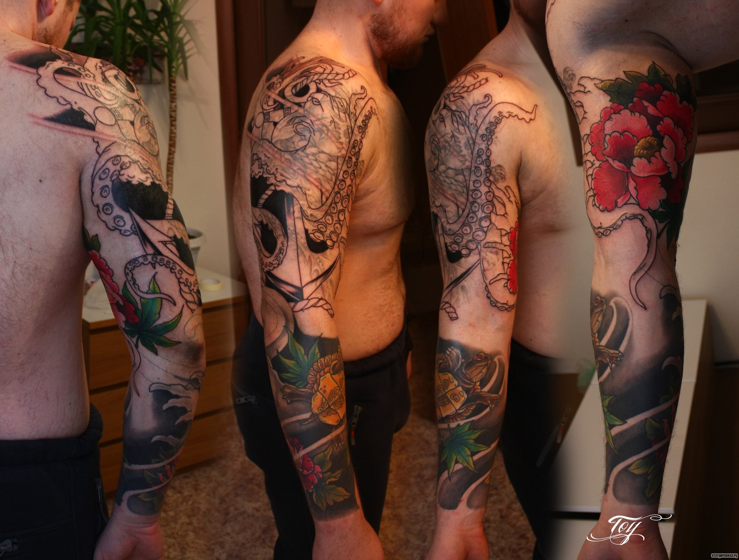 Фотография татуировки под названием «Большой осьминог с цветком»